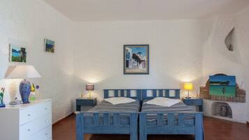 House | Individually furnished