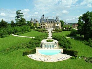 Pool - Holiday Home in Dordogne Estate (Saint-Medard-d'Excideuil)