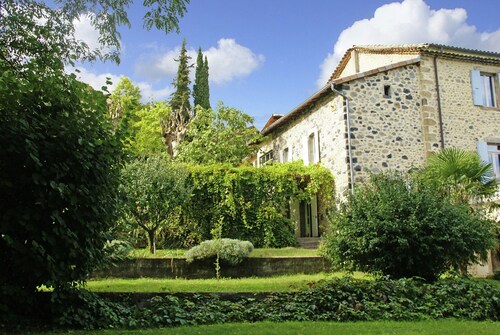 Holiday Home in Ardeche Near Chateau Ventadour