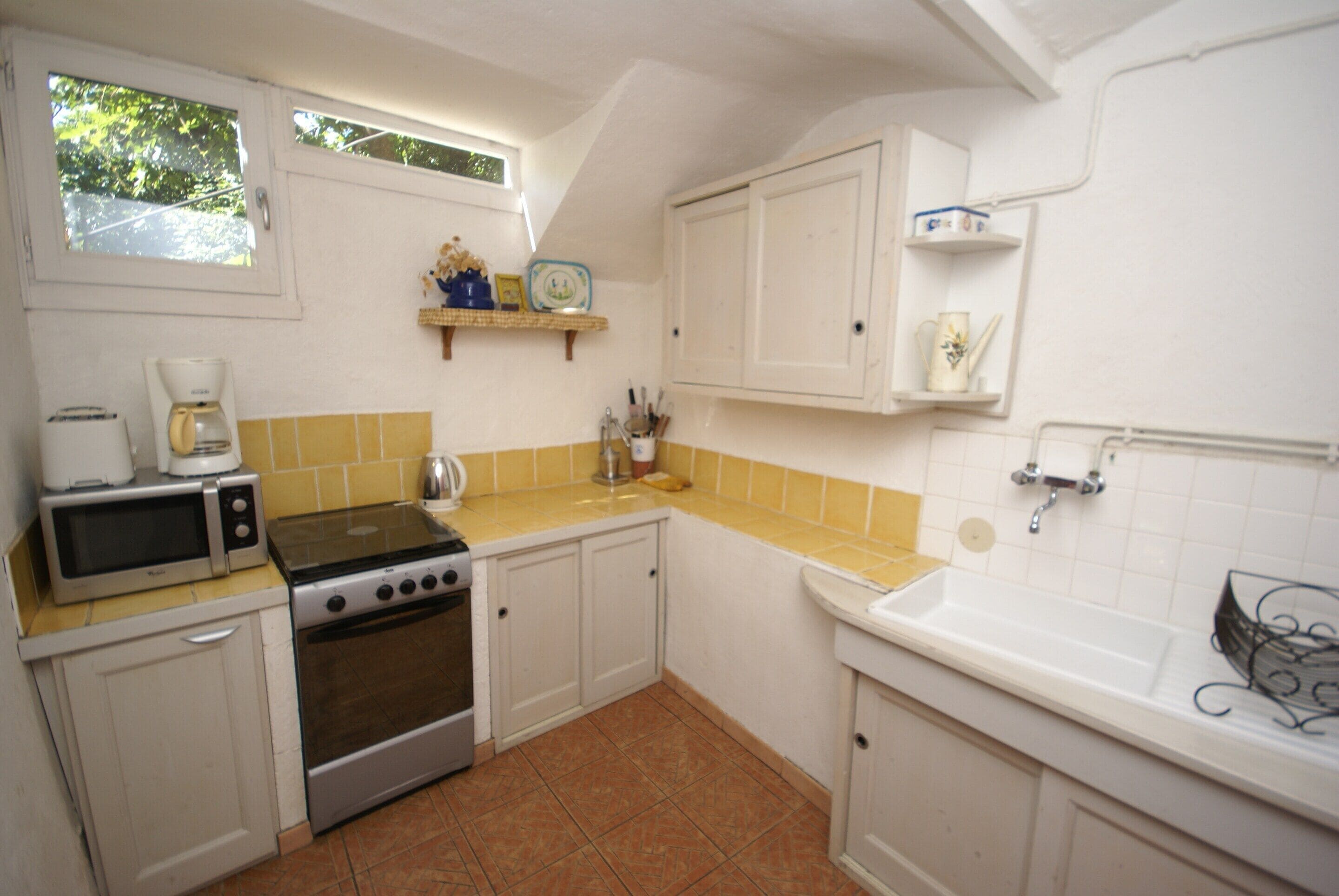 House | Private kitchen | Fridge, oven, coffee/tea maker, highchair