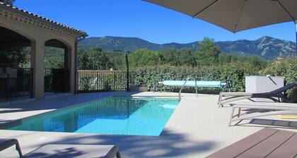 Beautiful, Comfortable Villa With Private Pool, 1 km From the Picturesque Jaujac