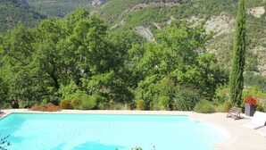 Outdoor pool - Lush Villa in Montaulieu With Swimming Pool (Montaulieu)