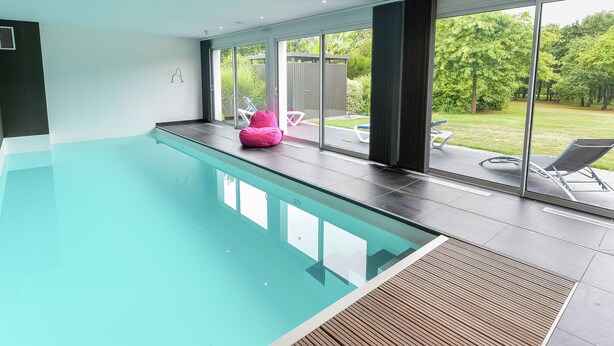 Outdoor pool - Welcoming Villa in Fouesnant With Swimming Pool (Fouesnant)