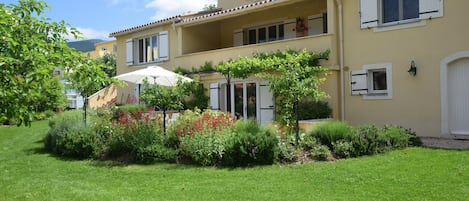 Apartment | Exterior