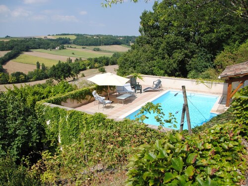 Atmospheric Holiday Home With Private Swimming Pool and Covered Terrace