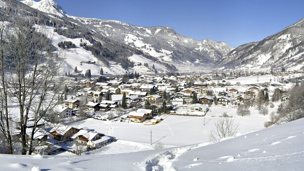Exterior - Spacious Holiday Home in Dorfgastein With Mountain View (Dorfgastein)
