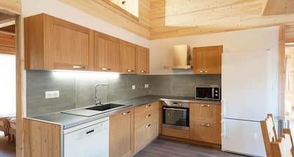 Chalet in Les Menuires by Ski Piste