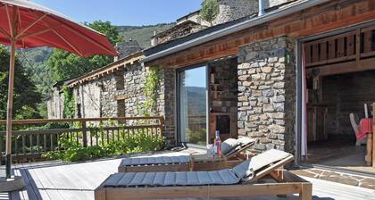Villa in Ayguatebia-talau With Garden & BBQ