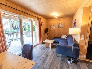 Chalet | Living area