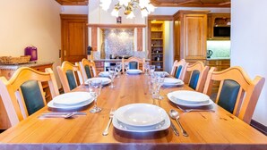 Ảnh chưa phân loại, 4 trong số 24 ảnh, nút