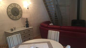 House | Tempat makan