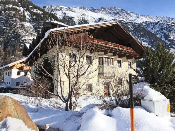Apartment | Exterior