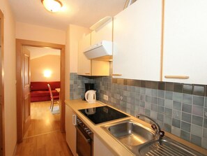 Apartment | Private kitchen - Quaint Apartment in Langenfeld With Sauna (Laengenfeld)