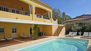 Villa | Exterior - Spacious Luxury Villa With Private Heated Pool and Stunning Views (Vidauban)