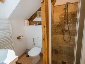 House | Bathroom - French Cottage With Private Pool and Spectacular Views (Montcabrier)