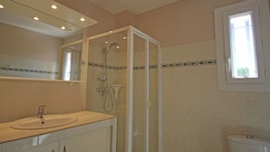 Villa | Baño | Tina 