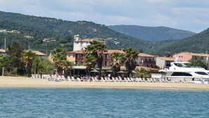 Exterior - Modern Holiday Home on the Water in Port-grimaud, Within Walking Distance of the Beach (Grimaud)