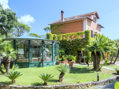 Mansion in Frejus With Private Pool
