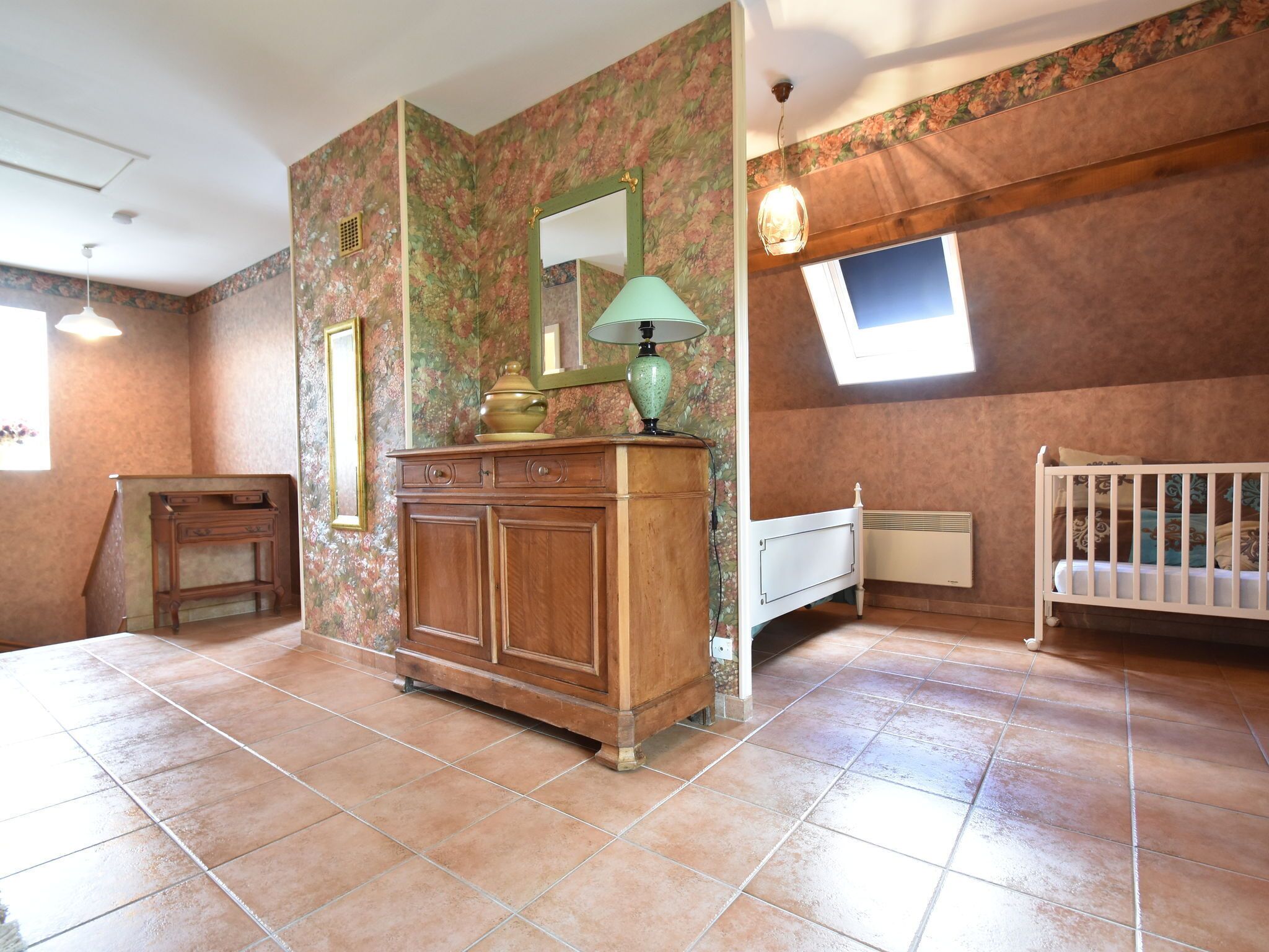 House | Room amenity