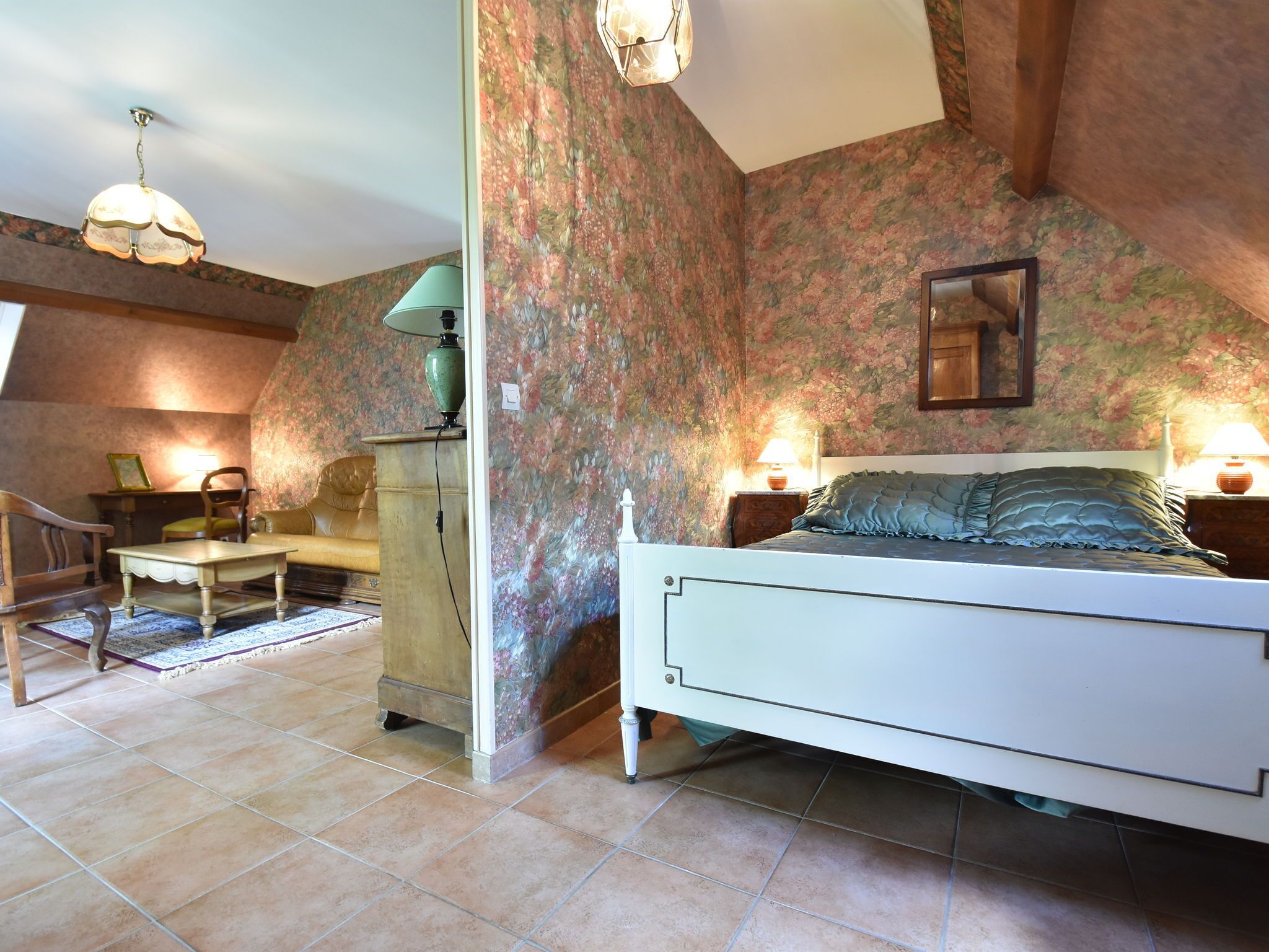 House | Room amenity