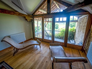 Villa | Game room