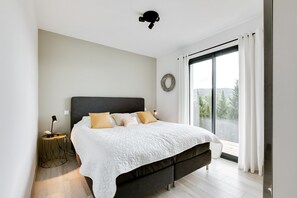 Villa - Stylish Villa in Beaufort With Private Pool (Beaufort)