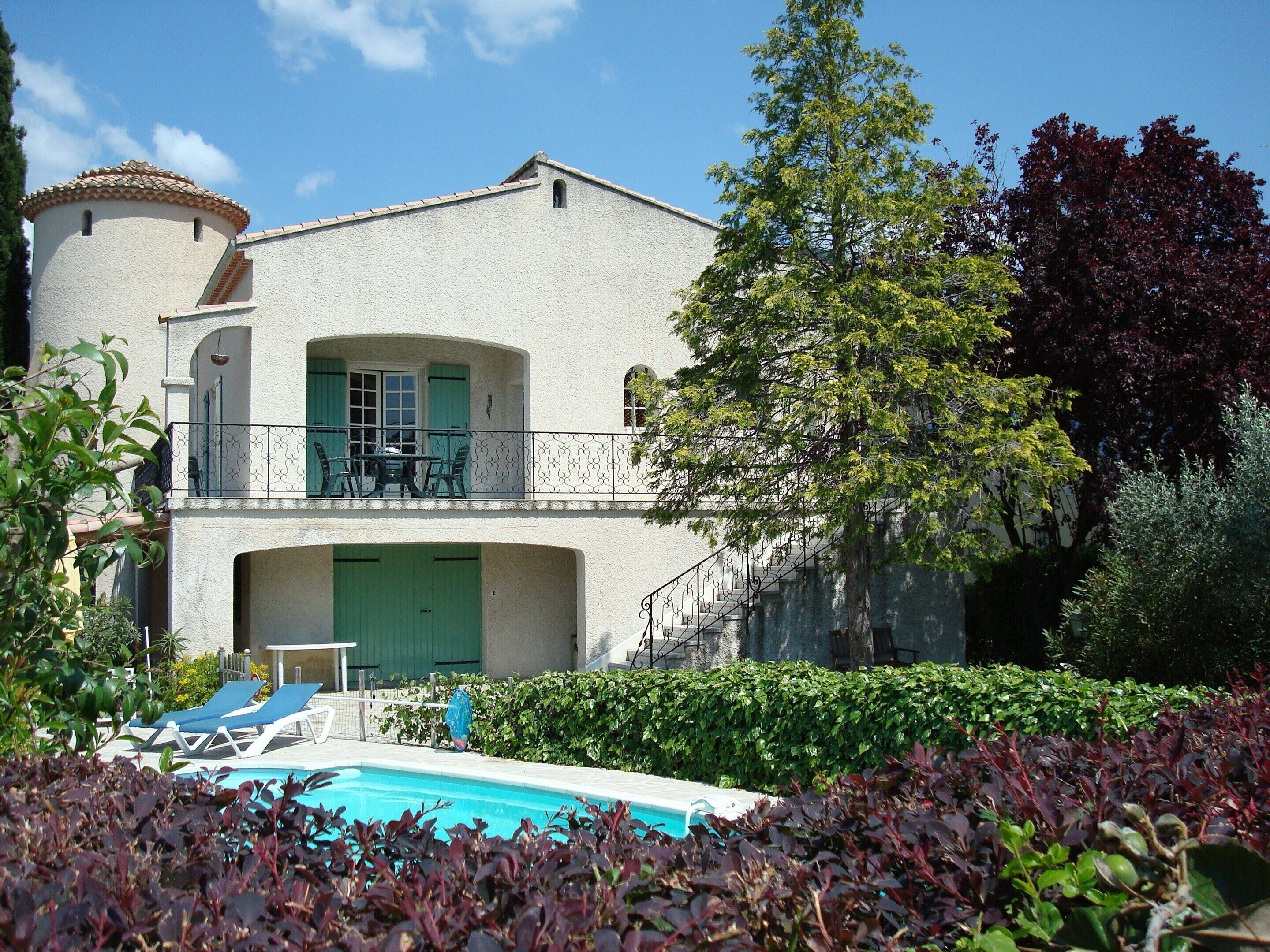 Villa | Exterior