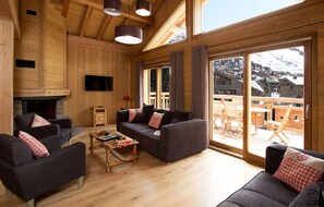Living room - Alpien Chalet w/ Sauna (Les Deux Alpes)
