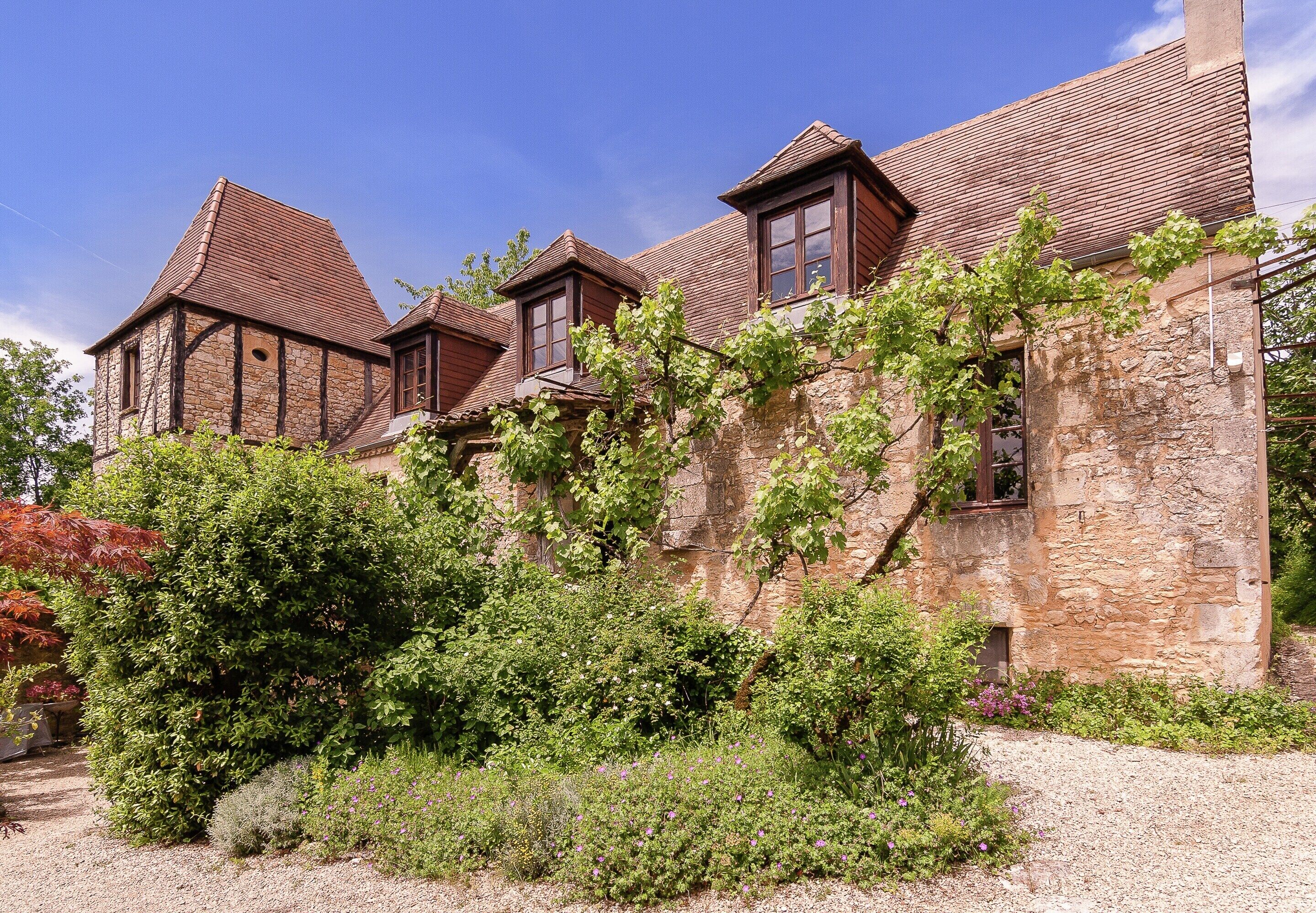 House | Exterior