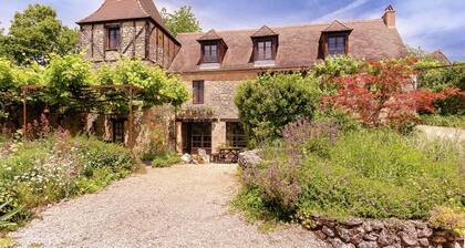 Country House in Dordogne Near Lascaux Cave