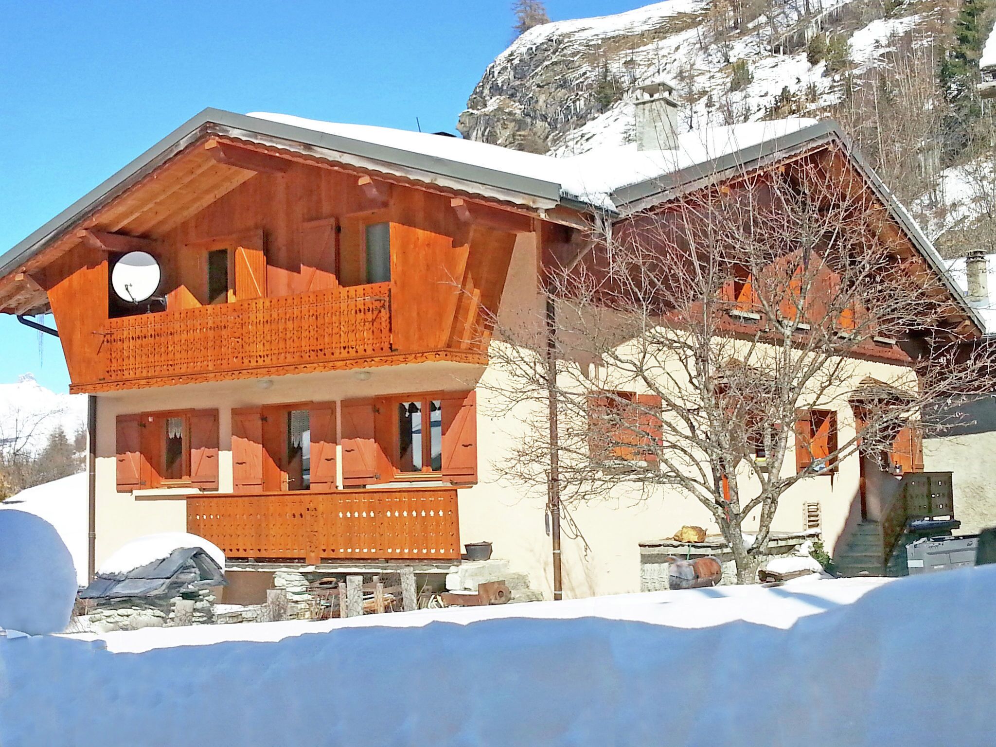 Chalet | Exterior