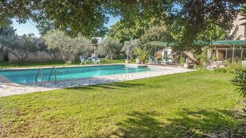Apartment | Pool | Outdoor pool