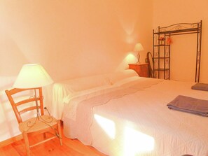 House | Room amenity - Villa in Conilhac With Private Terrace (Roquetaillade-et-Conilhac)