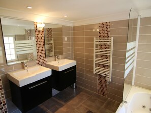 Ferienhaus | Badezimmer | Dusche