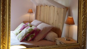 2 habitaciones, muebles diferentes y ropa de cama 
