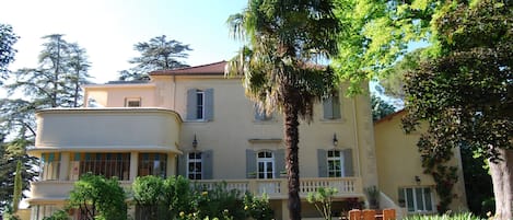 House | Exterior