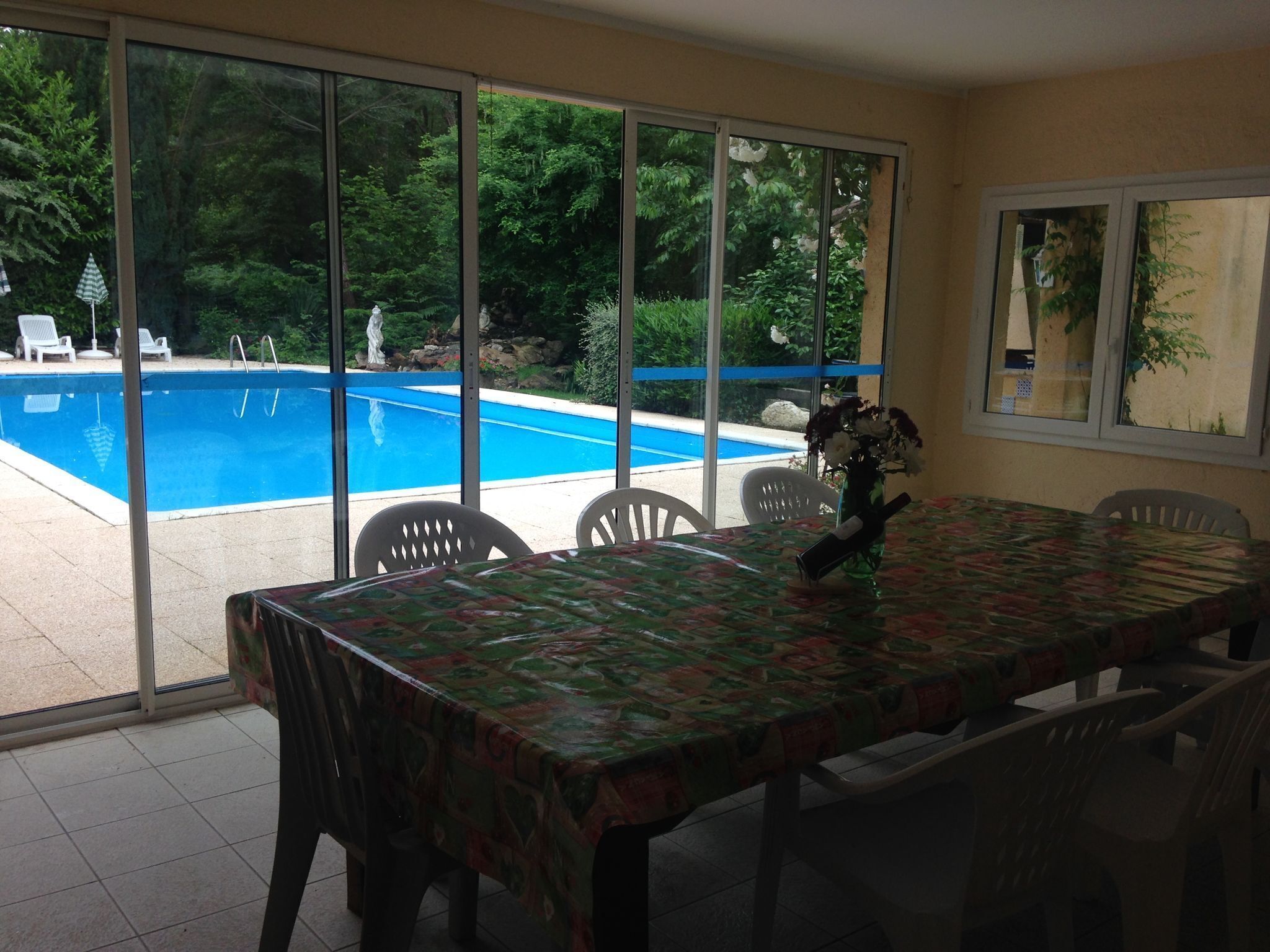 House | Tempat makan