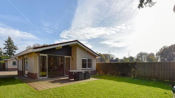 Unclassified image, 1 of 35, button - Modern Holiday Home With Nice Garden for 4 People, in Putten, the Veluwe (Putten)