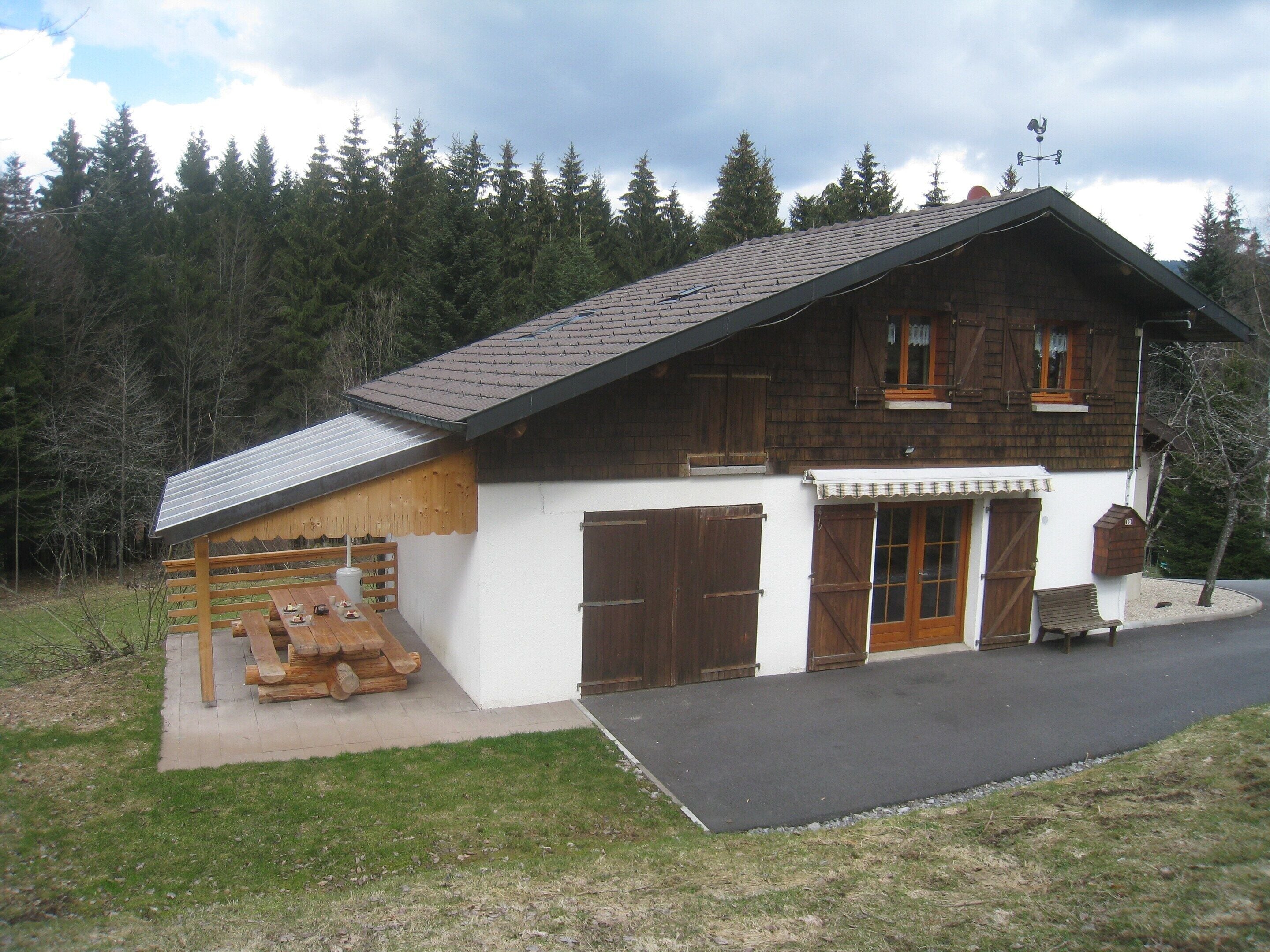 Chalet | Exterior