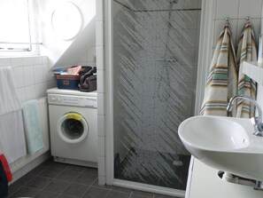 House | Bathroom | Shower - Nice House with Garden near Lemelerberg (Lemele)