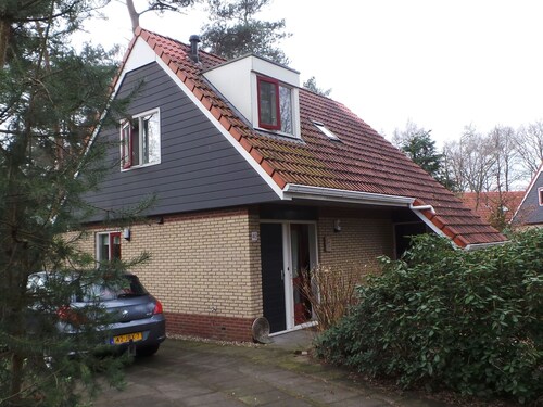 Nice House with Garden near Lemelerberg