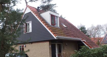 Nice House with Garden near Lemelerberg