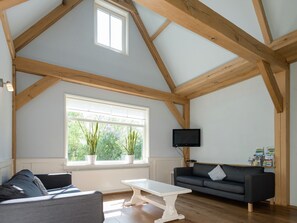 House | Living room - Inviting Holiday Home in Zuidoostbeemster near Center & Forest (Zuidoostbeemster)