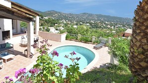 Exterior - Beautiful Family Villa With Private Swimming Pool (Sainte-Maxime)