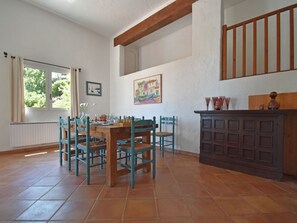 Dining - Beautiful Family Villa With Private Swimming Pool (Sainte-Maxime)