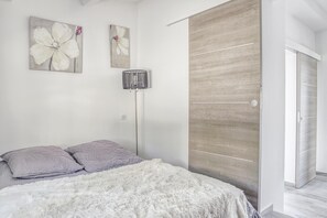 Villa | 4 bedrooms, bed sheets - Villa in La Cadiere-d'azur With Private Pool (La Cadiere-d'Azur)