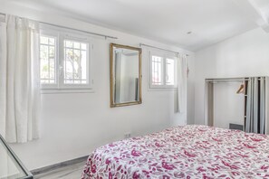 Villa | 4 bilik tidur, cadar katil 