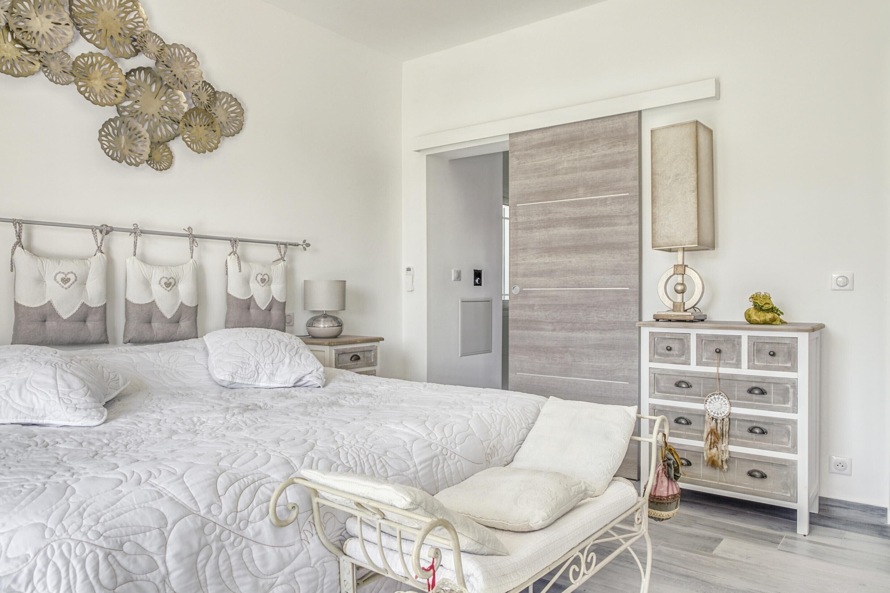 Villa | 4 bedrooms, bed sheets