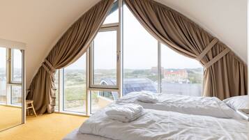 3 bedrooms, individually furnished, bed sheets