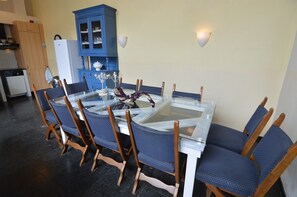 House | Dining - Apartment Near the Belgian Border (Eijsden)